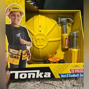 Tonka  Construction Hat & Tool-belt‎ set